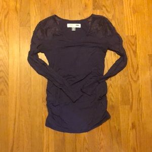 Old Navy maternity shirt